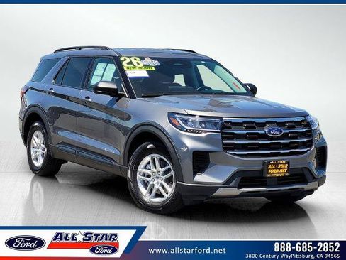 Certified 2026 Ford Explorer Active RWD image 1