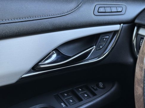 Used 2015 Cadillac ATS Luxury w/ Sun And Sound Package image 17