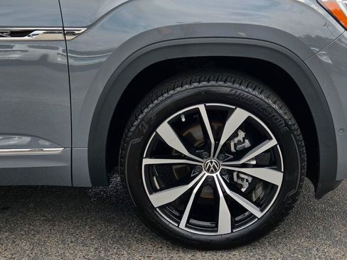 Used 2025 Volkswagen Atlas SEL Premium R-Line AWD/4WD image 19