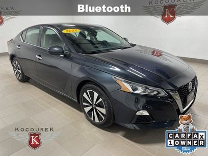 Used 2022 Nissan Altima 2.5 SV