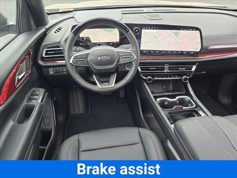 New 2026 Chevrolet Traverse Z71 w/ Enhanced Driving Package AWD/4WD image 18