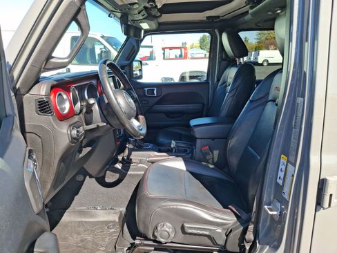Used 2018 Jeep Wrangler Unlimited Rubicon image 19