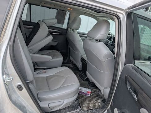 Used 2021 Toyota Highlander Platinum image 18