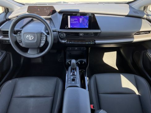 Used 2023 Toyota Prius XLE image 16
