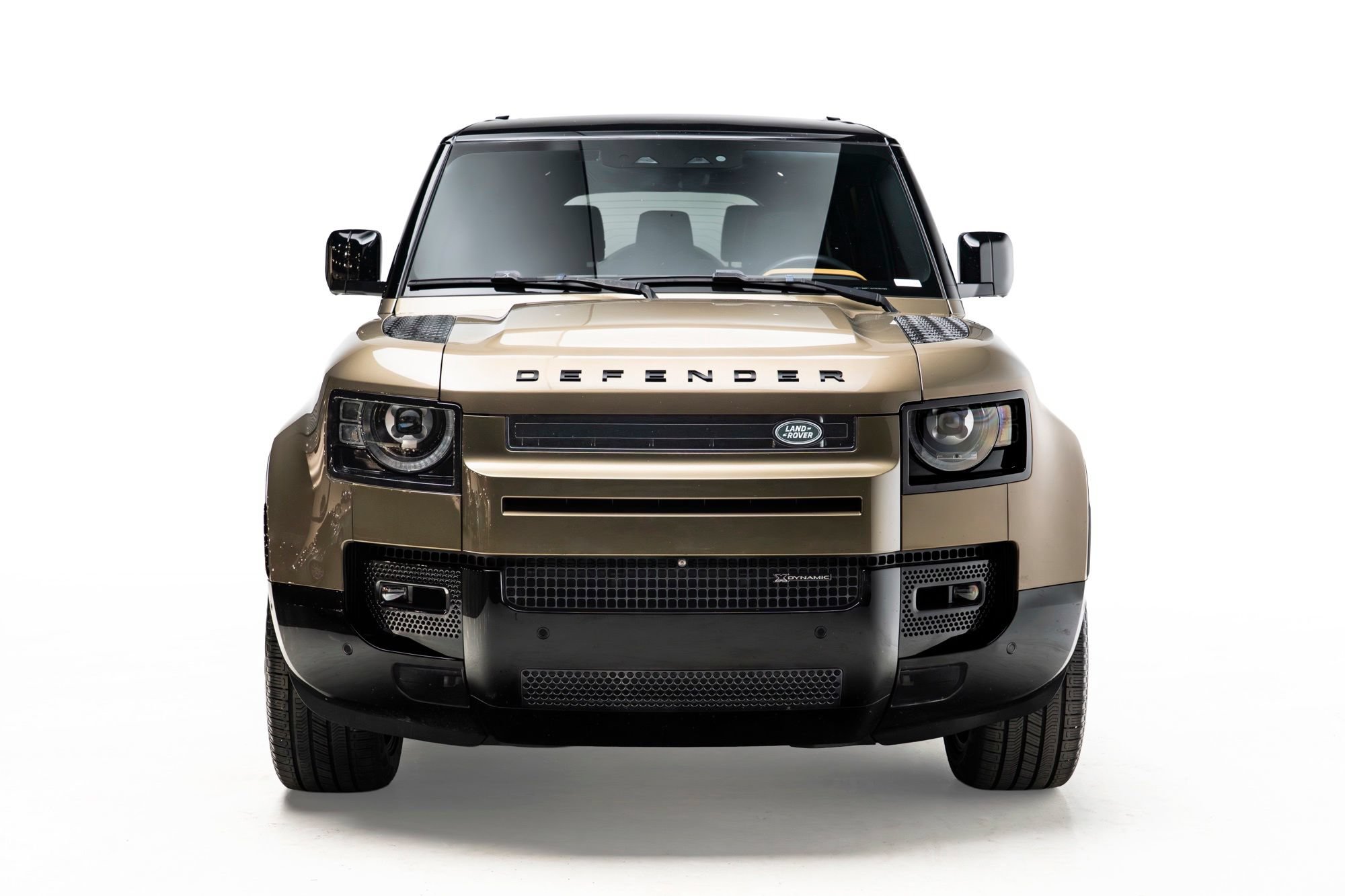 Used 2023 Land Rover Defender 130 X-Dynamic SE AWD/4WD image 5