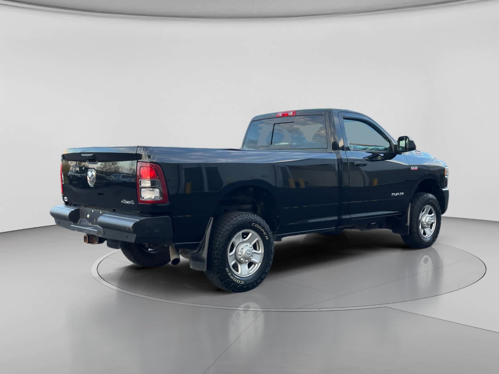 Used 2022 RAM 2500 Tradesman AWD/4WD image 5