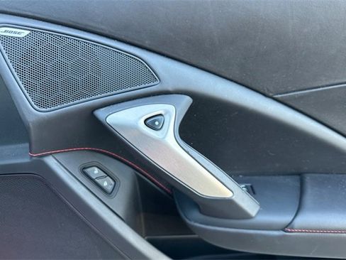 Used 2017 Chevrolet Corvette Stingray Coupe image 16