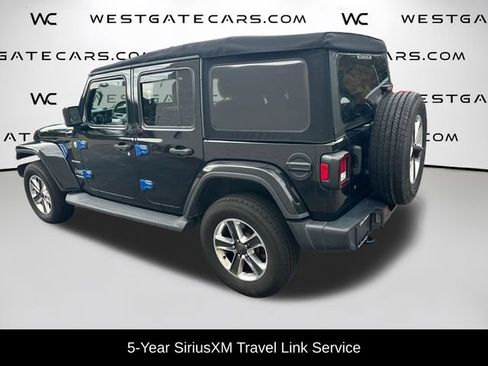 Used 2018 Jeep Wrangler Unlimited Sahara AWD/4WD image 20
