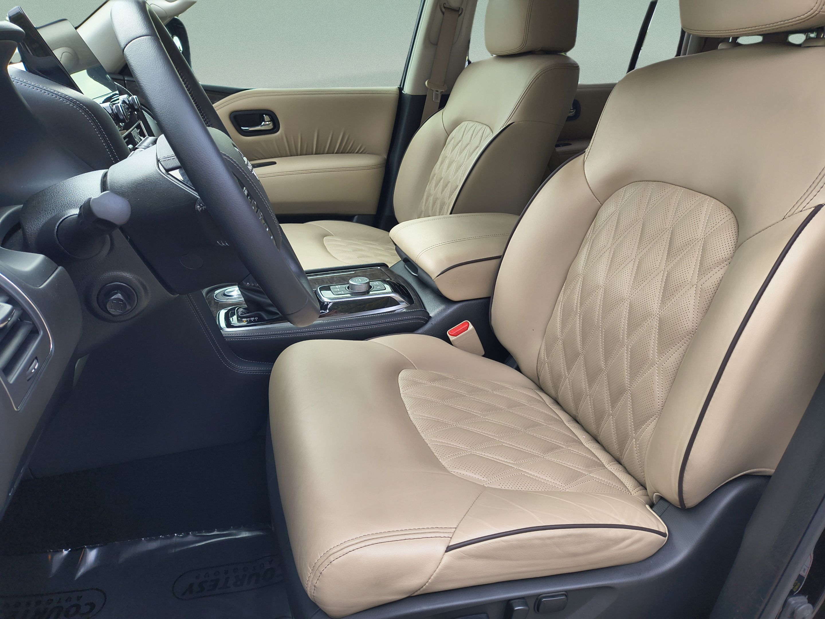Used 2023 Nissan Armada Platinum w/ Captain's Chairs Package RWD image 24