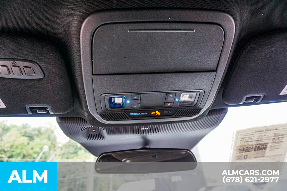 Used 2025 Ford Explorer ST-Line AWD/4WD image 34