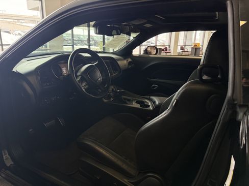 Used 2023 Dodge Challenger R/T w/ Plus Package image 24