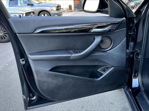 Used 2020 BMW X2 sDrive28i w/ Convenience Package image 22