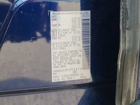 Used 2023 Nissan Pathfinder SL AWD/4WD image 34