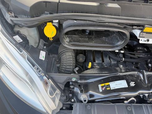 Used 2023 RAM ProMaster 2500 FWD image 10