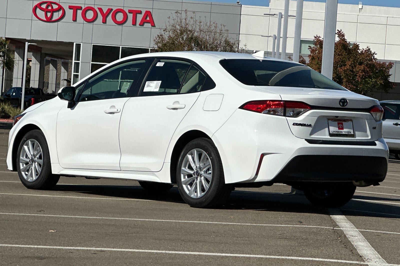 New 2027 Toyota Corolla LE w/ LE Premium Package FWD image 6