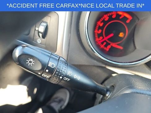 Used 2003 Pontiac Vibe w/ Power Group Value Package image 32