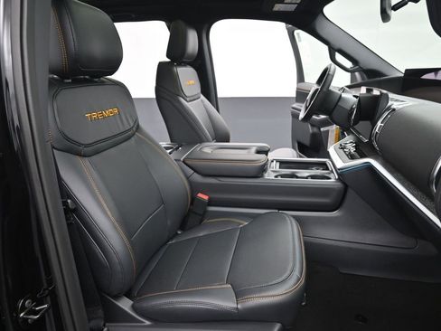 New 2025 Ford Expedition Tremor image 27