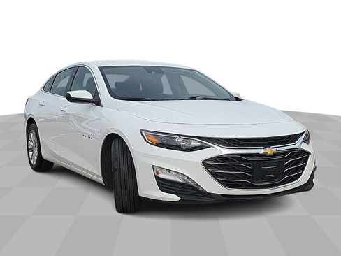 Certified 2023 Chevrolet Malibu LT image 2