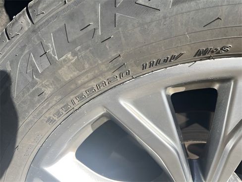 Used 2022 Ford Explorer Limited w/ Equipment Group 301A image 14