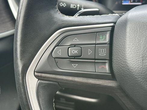 Used 2021 Jeep Grand Cherokee L Limited AWD/4WD image 34
