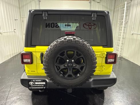 Used 2022 Jeep Wrangler Unlimited Sport AWD/4WD image 46