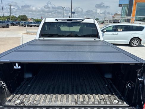 Used 2026 Toyota Tundra SR5 w/ SR5 Premium Package AWD/4WD image 6