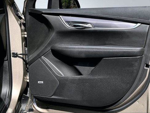 Used 2023 Cadillac XT6 Luxury FWD image 25