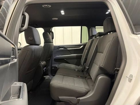Used 2026 GMC Acadia Elevation AWD/4WD image 14