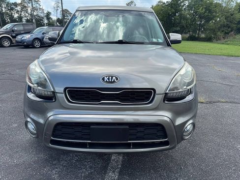 Used 2013 Kia Soul ! FWD image 10