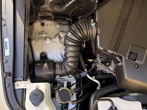 Used 2007 Toyota FJ Cruiser 4WD image 17