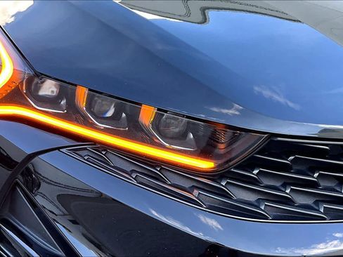 Used 2023 Kia K5 GT-Line image 28