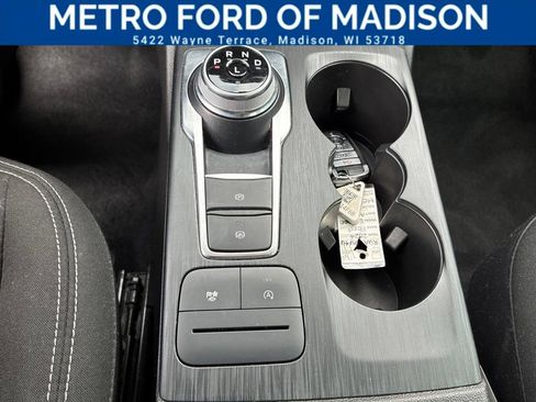 Used 2024 Ford Escape Active AWD/4WD image 16
