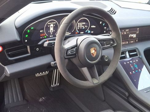 Certified 2025 Porsche Taycan image 9