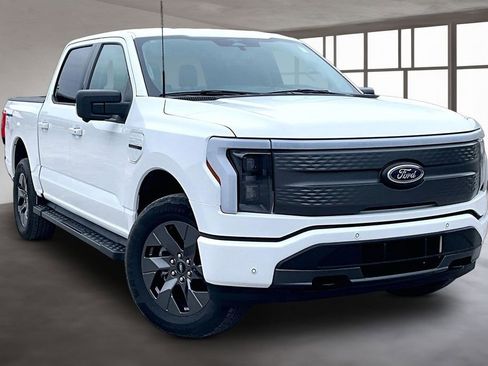 Used 2023 Ford F150 Lightning XLT w/ Equipment Group 312A High image 3