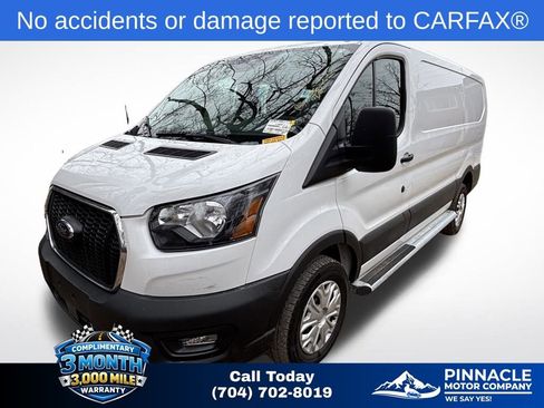 Used 2024 Ford Transit 250 Low Roof w/ Exterior Upgrade Package RWD image 4