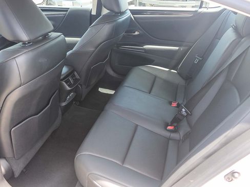 Used 2021 Lexus ES 350 w/ Accessory Package FWD image 19