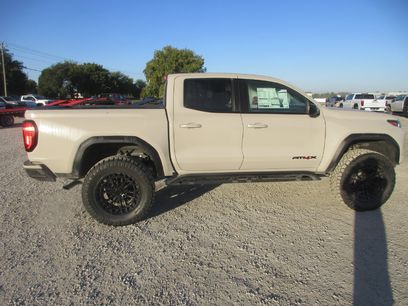New 2026 GMC Canyon AT4X w/ LPO, Black Badging Package