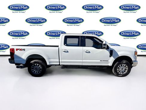 Used 2022 Ford F250 Lariat w/ Lariat Value Package image 8