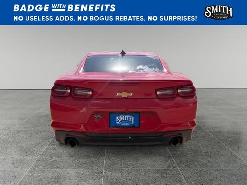 Used 2024 Chevrolet Camaro LT RWD image 5