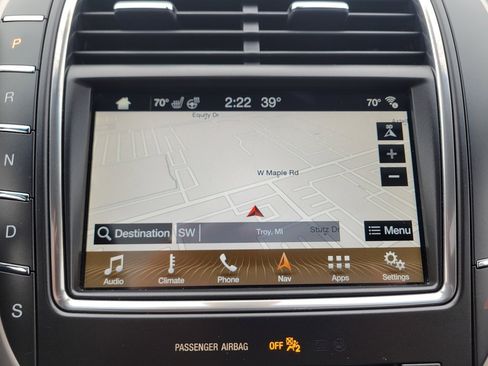 Used 2017 Lincoln MKX Reserve w/ Lincoln MKX Climate Package image 36