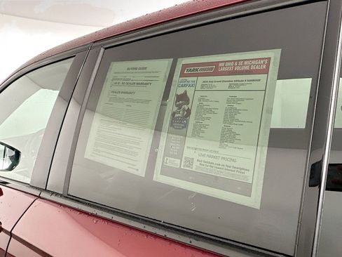 Certified 2024 Jeep Grand Cherokee Altitude image 43