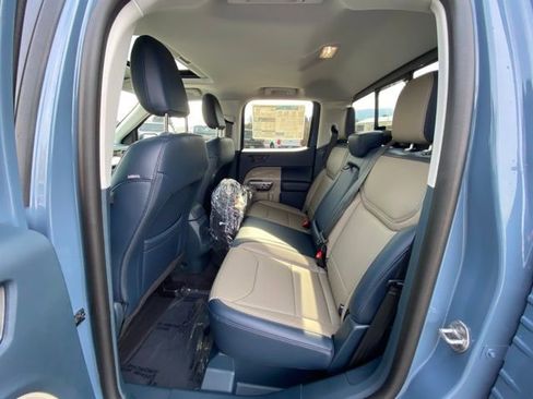 New 2026 Ford Maverick Lariat image 10