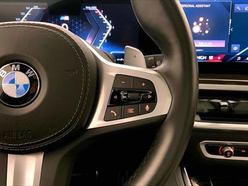 Used 2024 BMW X5 xDrive40i w/ M Sport Package image 19