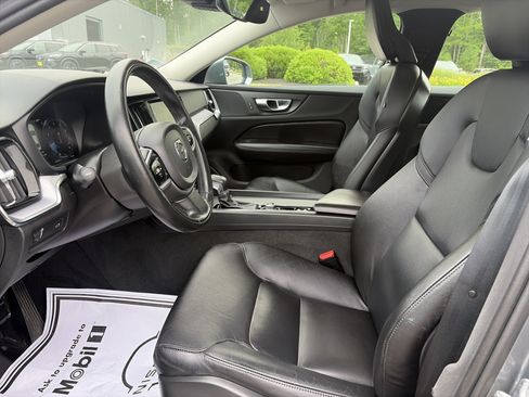 Used 2020 Volvo S60 T5 Momentum w/ Protection Package FWD image 14