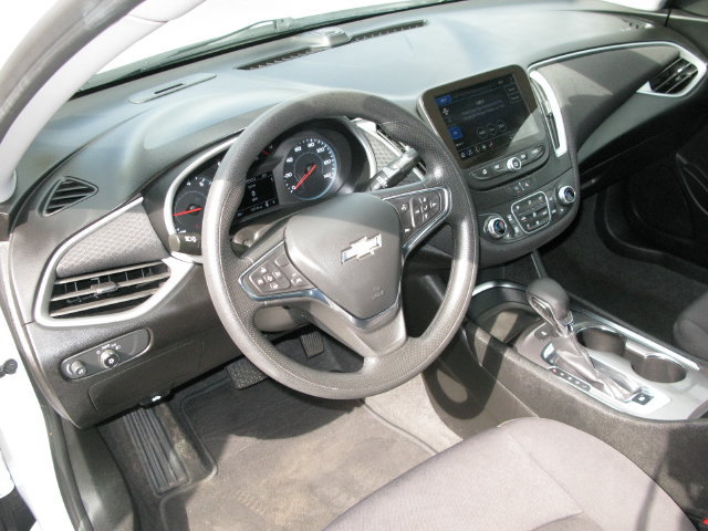 Used 2024 Chevrolet Malibu LT FWD image 12