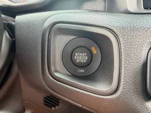Used 2024 Jeep Wrangler Sport AWD/4WD image 23