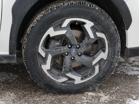 Used 2023 Subaru Crosstrek 2.5i Limited w/ Moonroof Package image 15