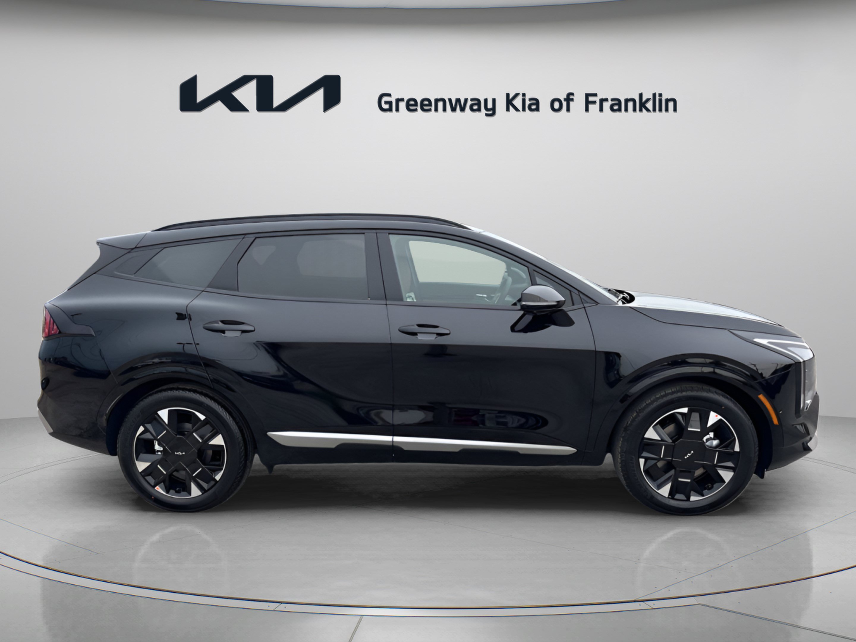 New 2027 Kia Sportage SX FWD image 8
