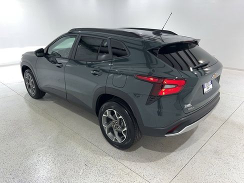 New 2026 Chevrolet Trax LT w/ Driver Confidence Package image 3