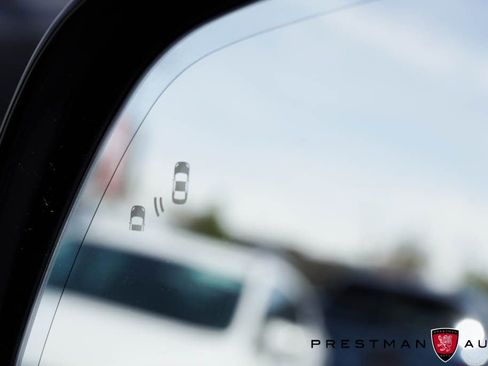 Used 2020 Lincoln Aviator Reserve w/ Elements Package Plus image 14